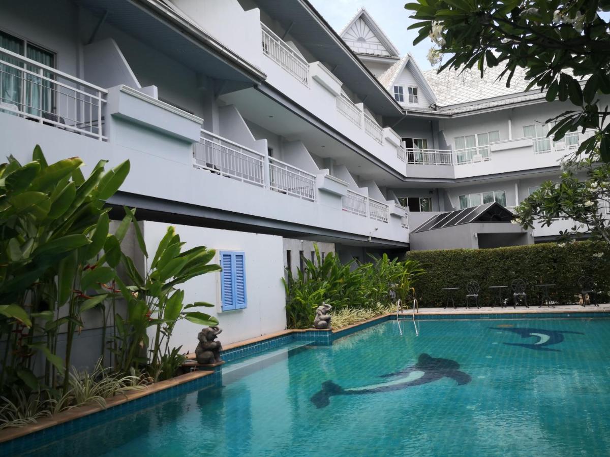 Baan Suksiri Hotel HHQ Exterior foto