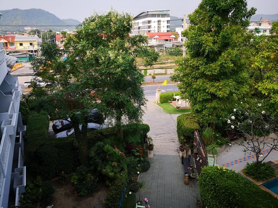 Baan Suksiri Hotel HHQ Exterior foto