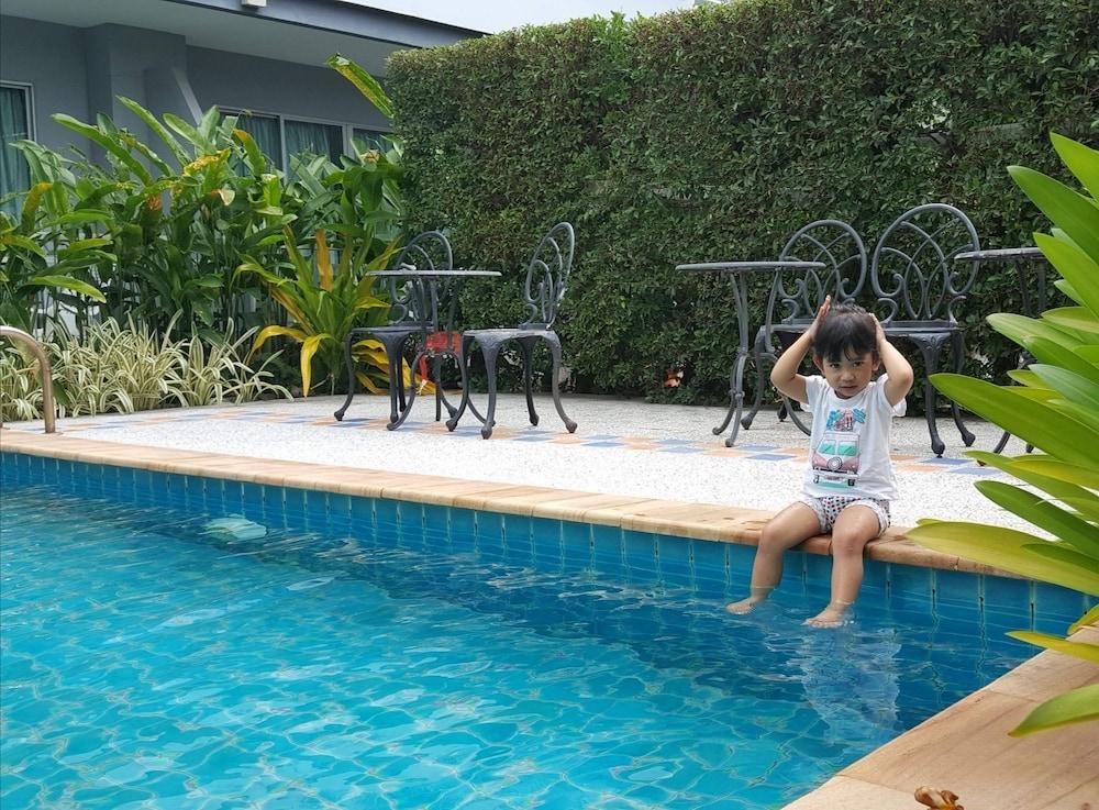Baan Suksiri Hotel HHQ Exterior foto