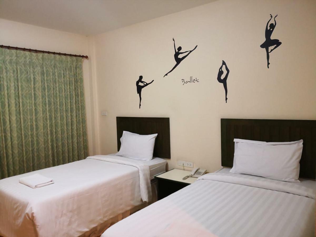 Baan Suksiri Hotel HHQ Exterior foto